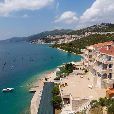 Jazina Pavlovic Guest house 3*
