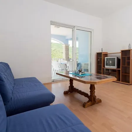 Guest house Jazina Pavlovic