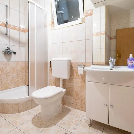 Jazina Pavlovic Guest house 3*